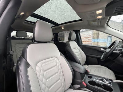 2024 Ford Escape Plug-In Hybrid Base