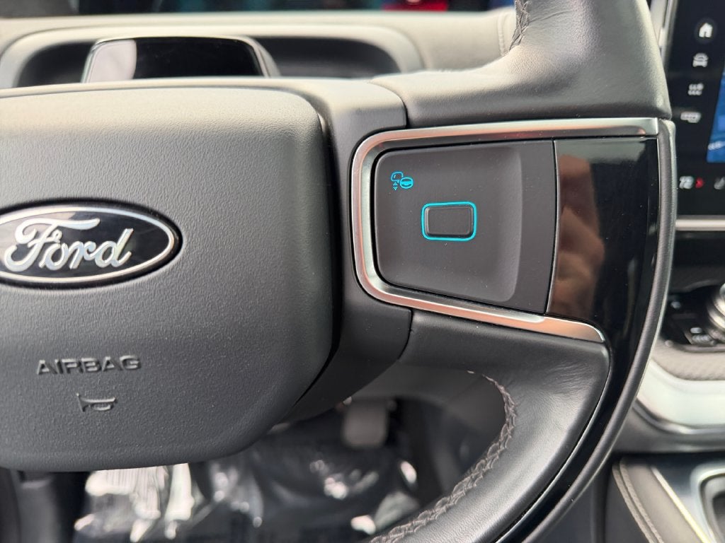 2025 Ford Expedition Max Platinum Stealth