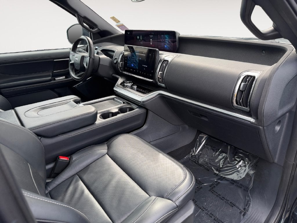 2025 Ford Expedition Max Platinum Stealth