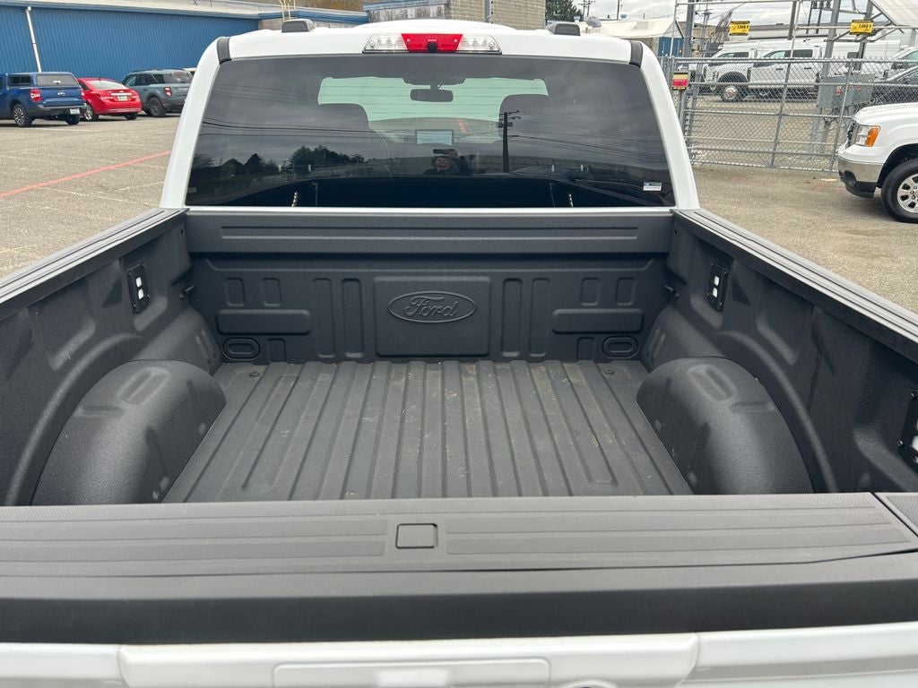 2024 Ford F-150 Lightning Flash