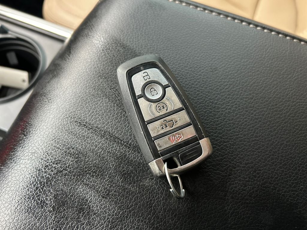 2020 Ford F-250SD Lariat