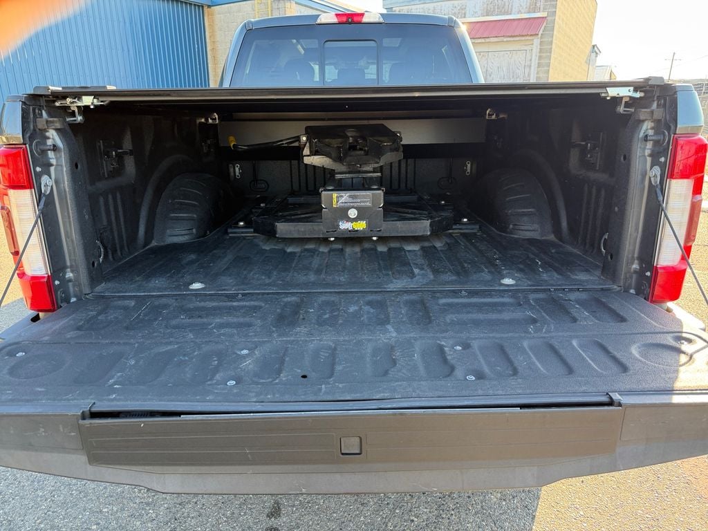 2017 Ford F-350SD Lariat