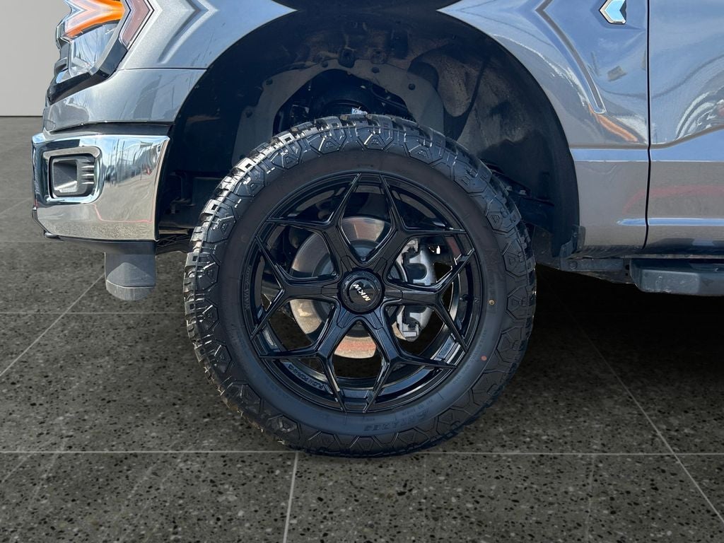 2025 Ford F-150 XLT Lifted