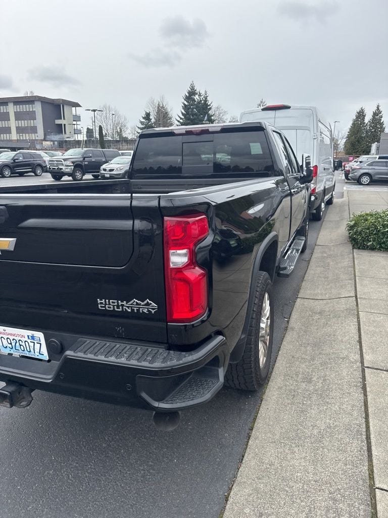 2022 Chevrolet Silverado 3500HD High Country