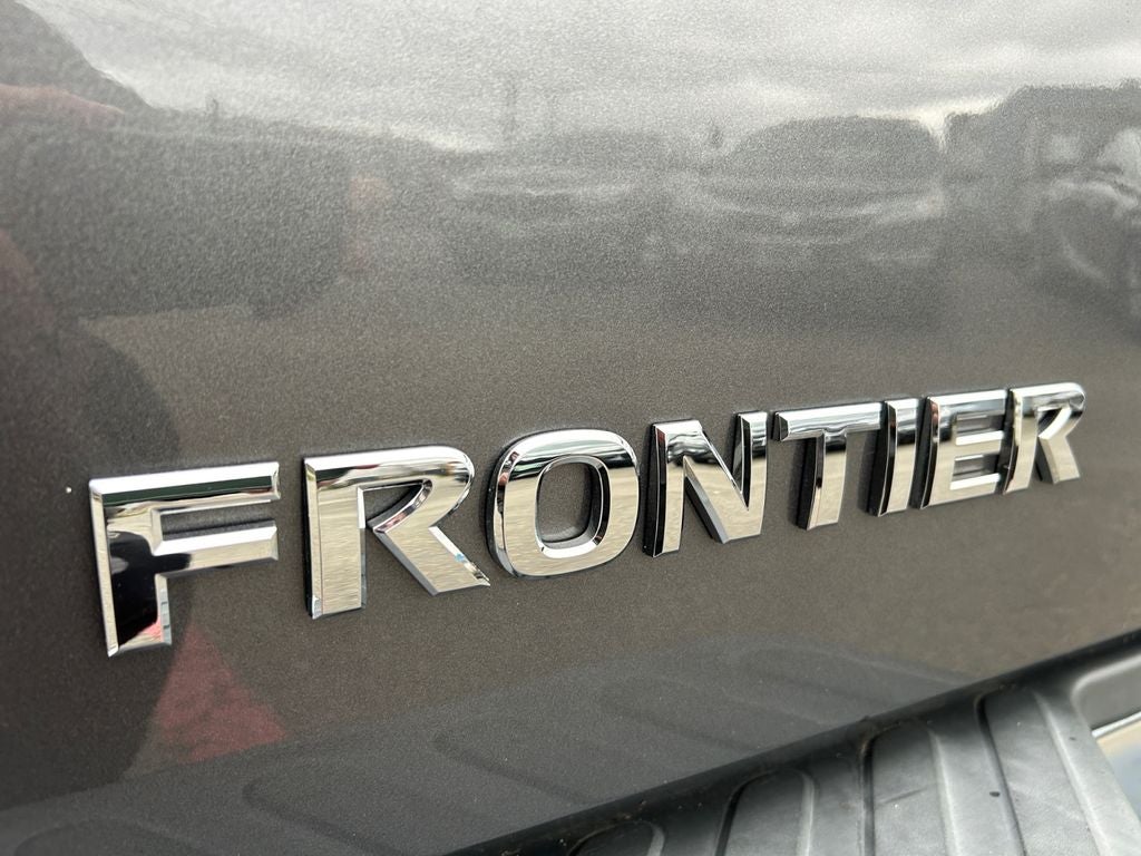 2017 Nissan Frontier SL