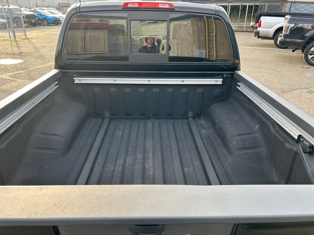 2021 Nissan Frontier SV