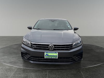 2019 Volkswagen Passat 2.0T SE R-Line