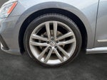 2019 Volkswagen Passat 2.0T SE R-Line