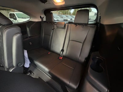 2024 Toyota Highlander Hybrid XLE