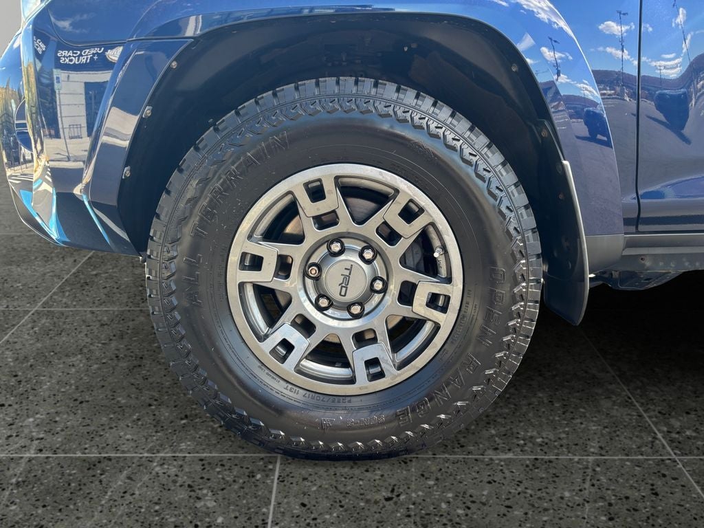 2020 Toyota 4Runner Venture