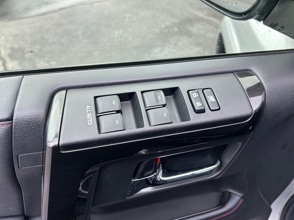 2024 Toyota 4Runner TRD Off-Road