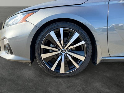 2020 Nissan Altima 2.0 Platinum