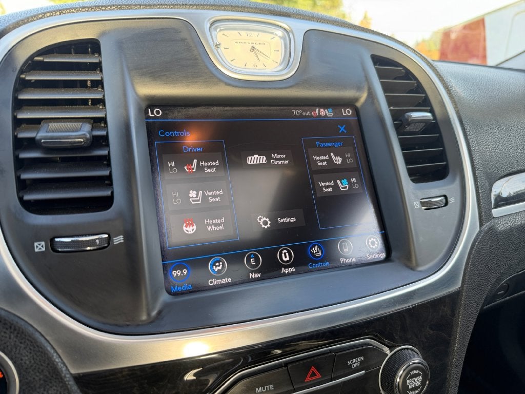 2020 Chrysler 300 Limited