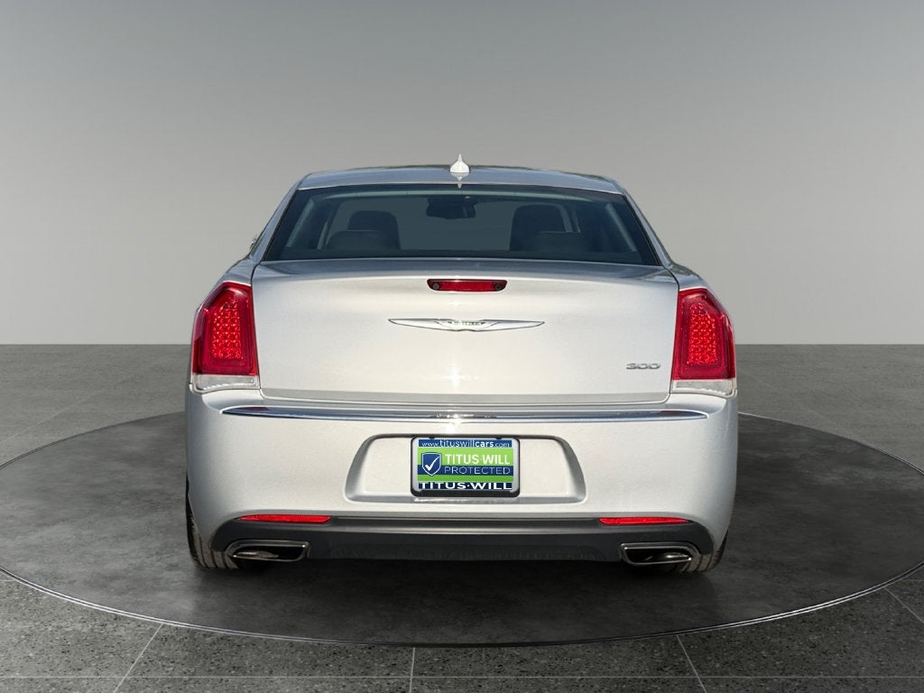 2020 Chrysler 300 Limited