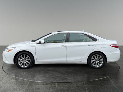 2016 Toyota Camry Hybrid XLE