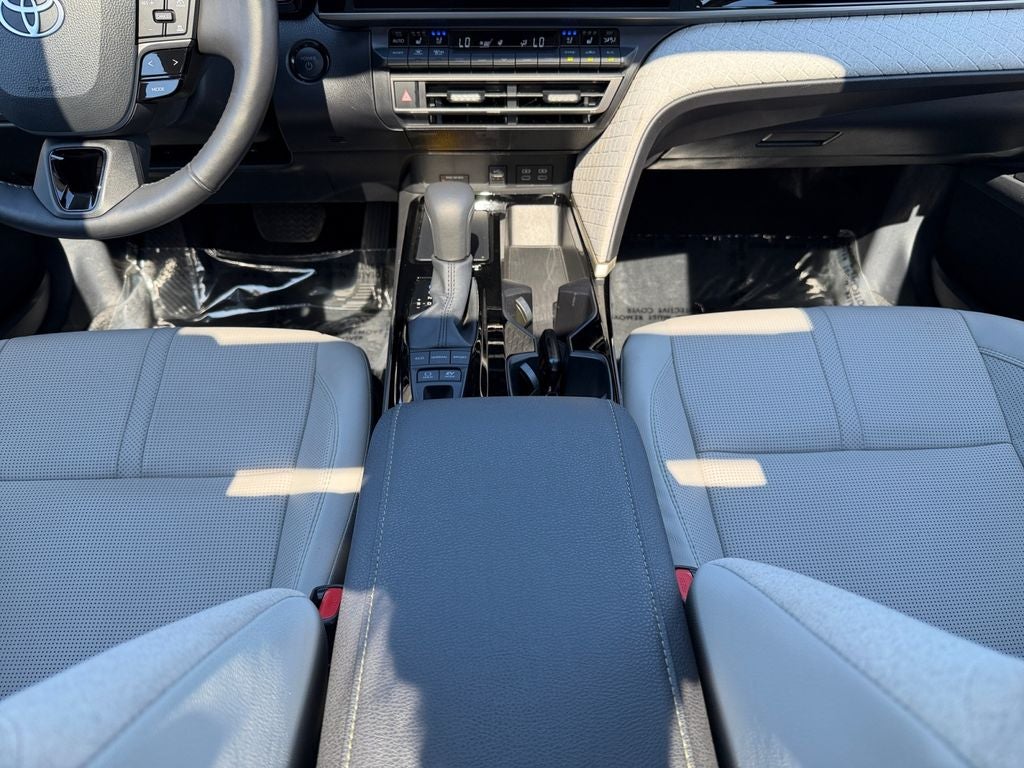 2025 Toyota Camry XLE Hybrid AWD