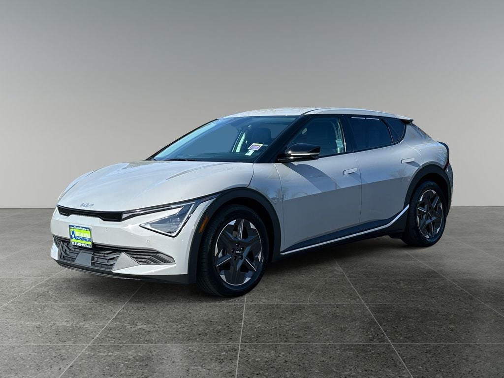 2025 Kia EV6 Light