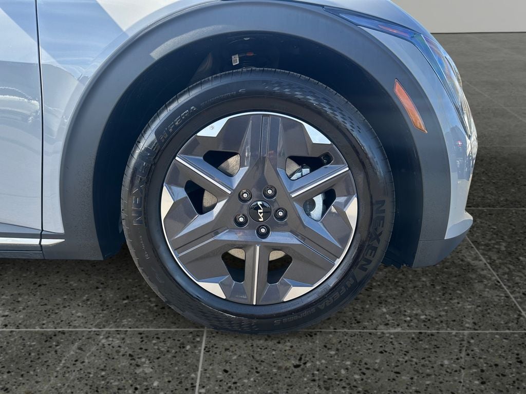 2025 Kia EV6 Light