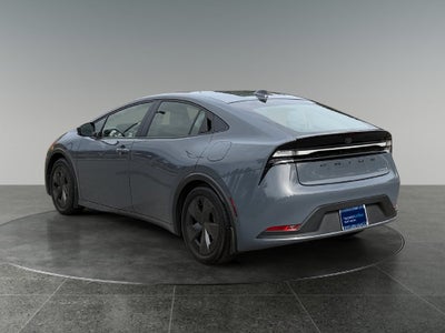 2025 Toyota Prius Plug-In Hybrid SE