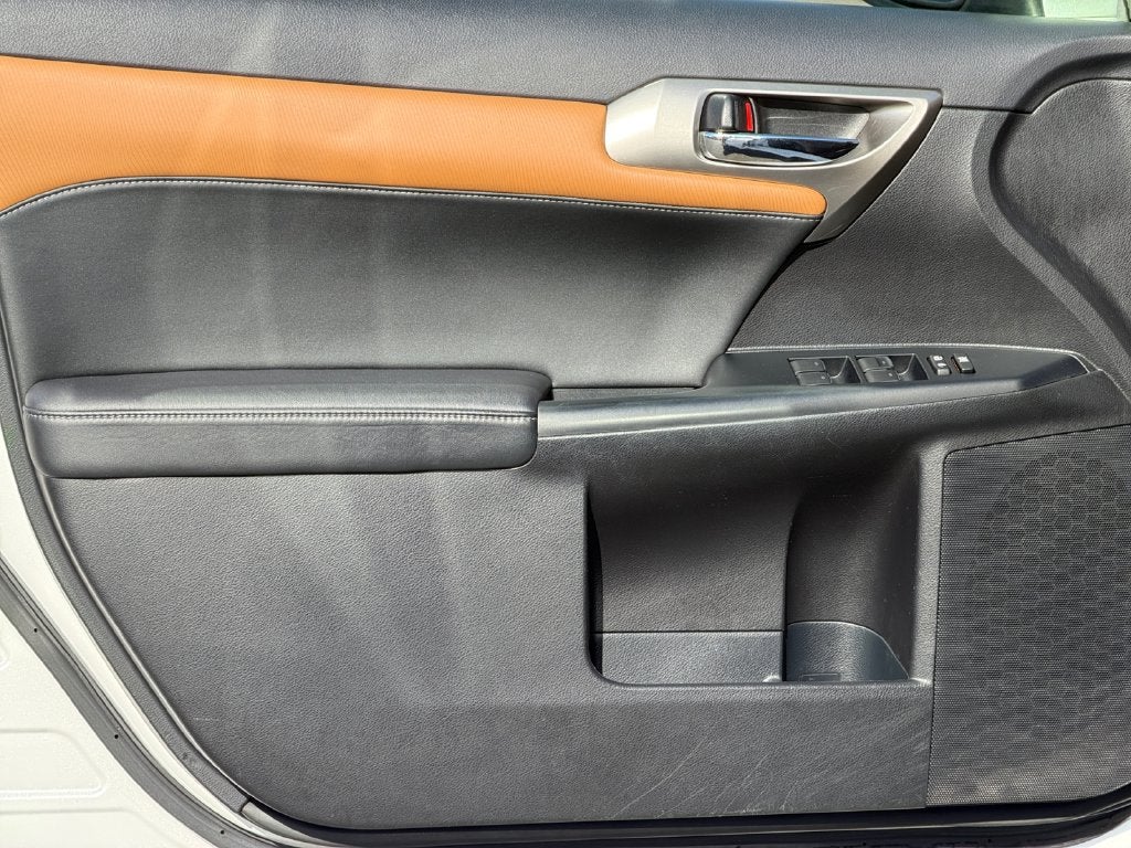 2015 Lexus CT 200h