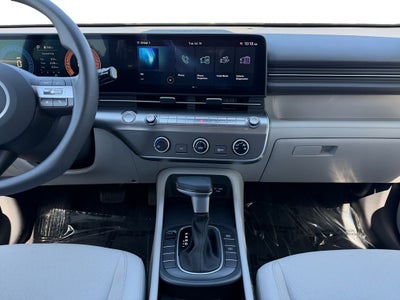 2025 Hyundai Kona SE