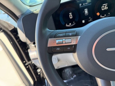 2025 Hyundai Kona SE