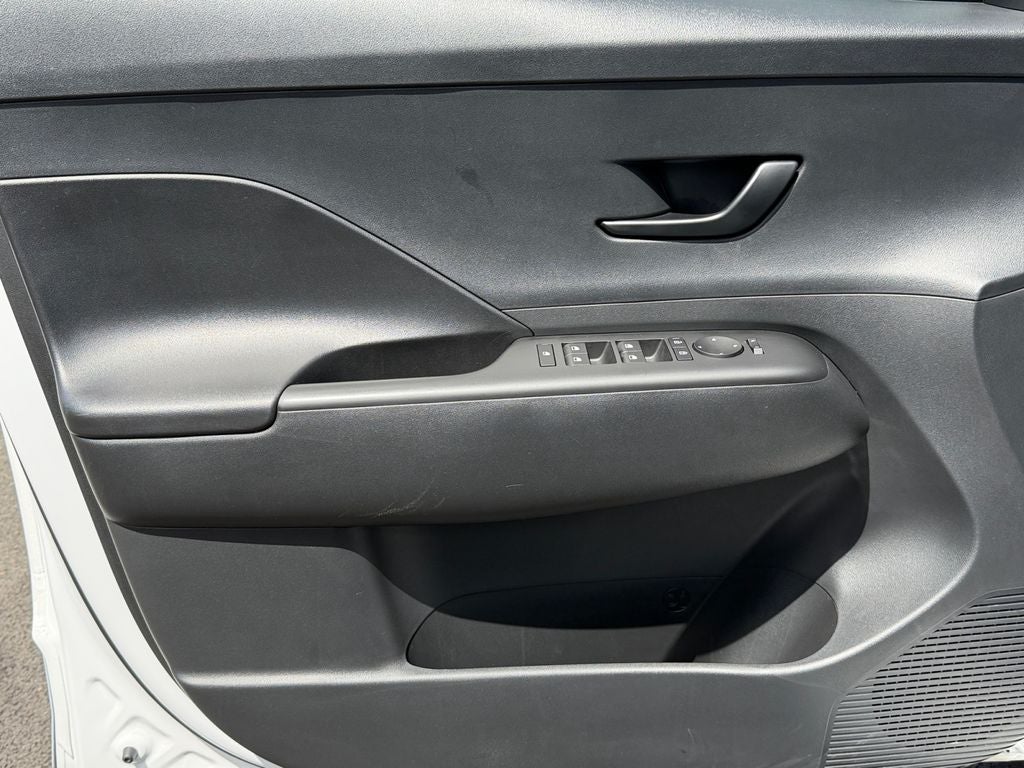 2024 Hyundai Kona Electric SEL