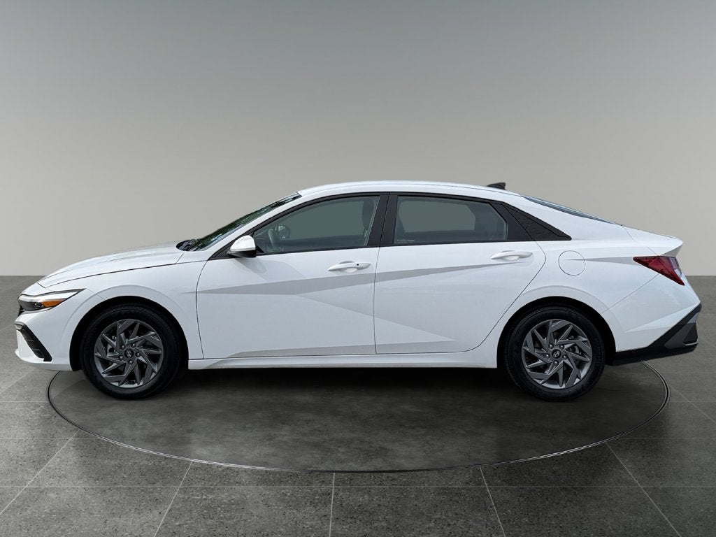 2024 Hyundai Elantra Hybrid Blue