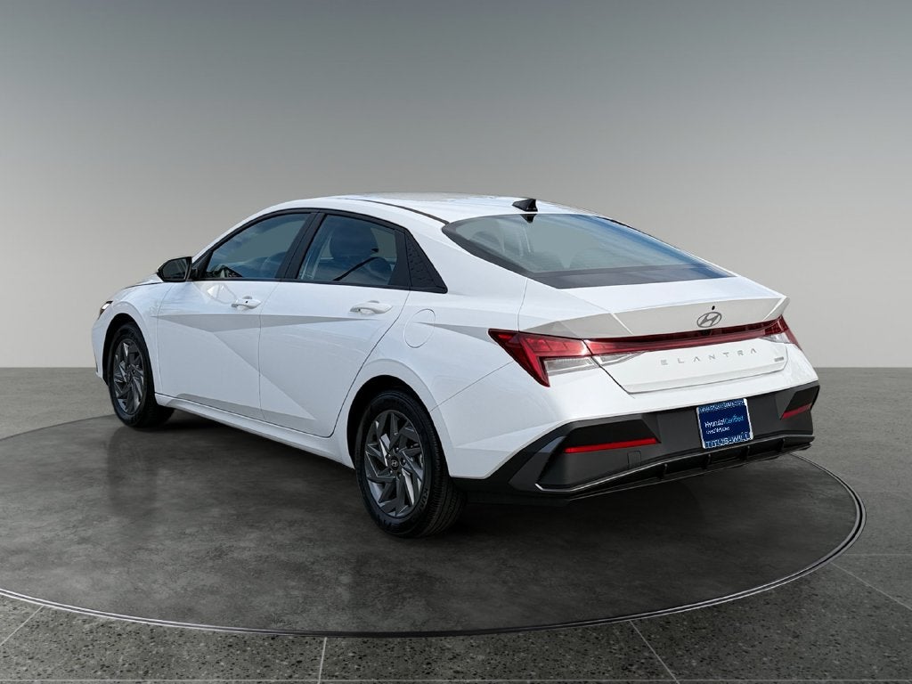 2024 Hyundai Elantra Hybrid Blue