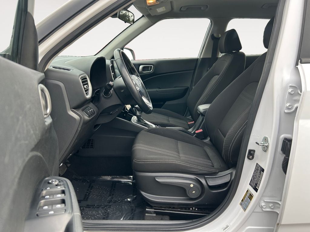 2021 Hyundai Venue SEL