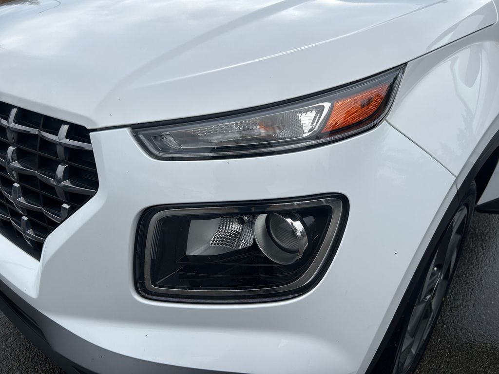 2021 Hyundai Venue SEL