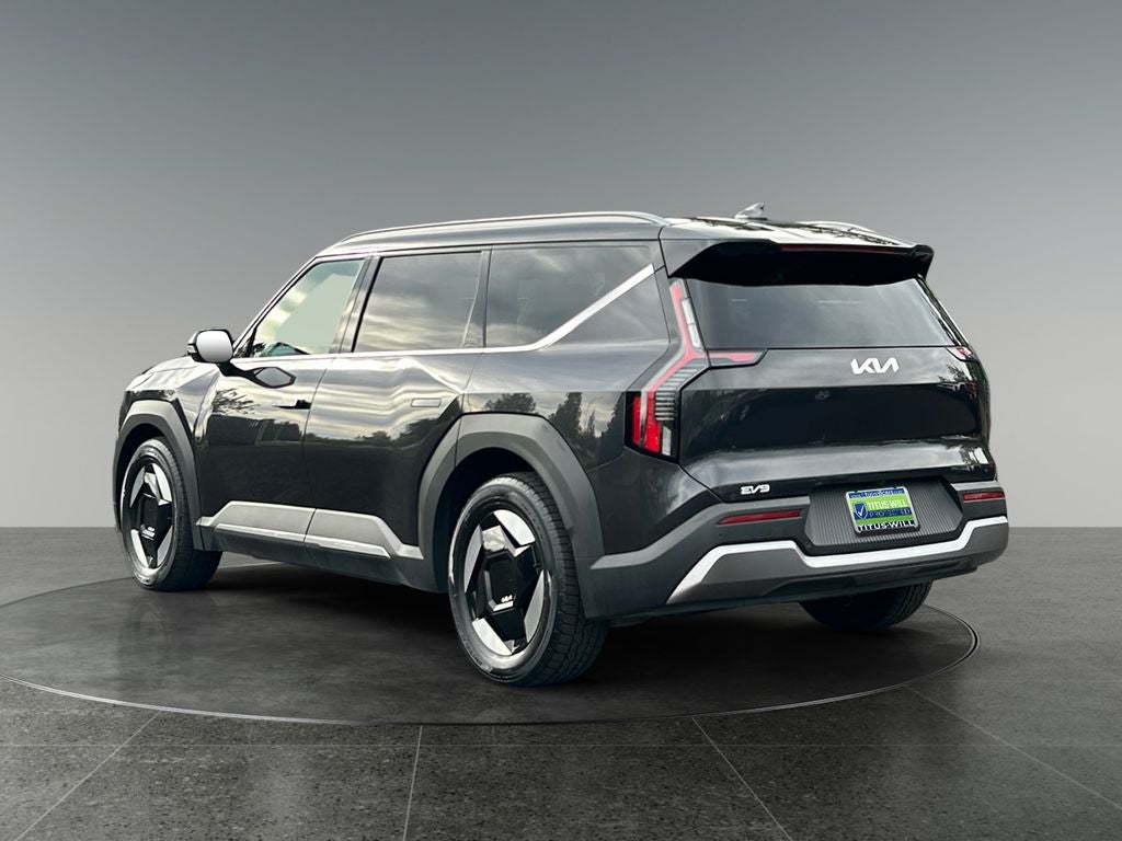 2024 Kia EV9 Wind