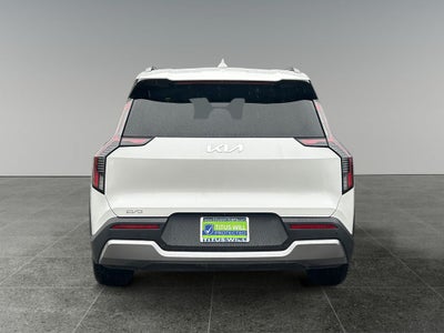 2024 Kia EV9 Wind