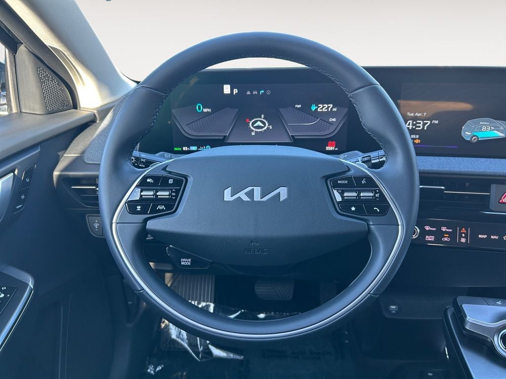 2024 Kia EV6 Light