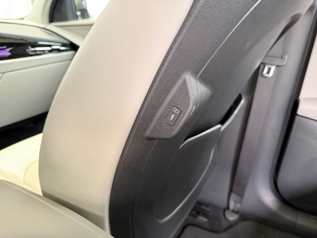 2023 Kia Niro EV Wind
