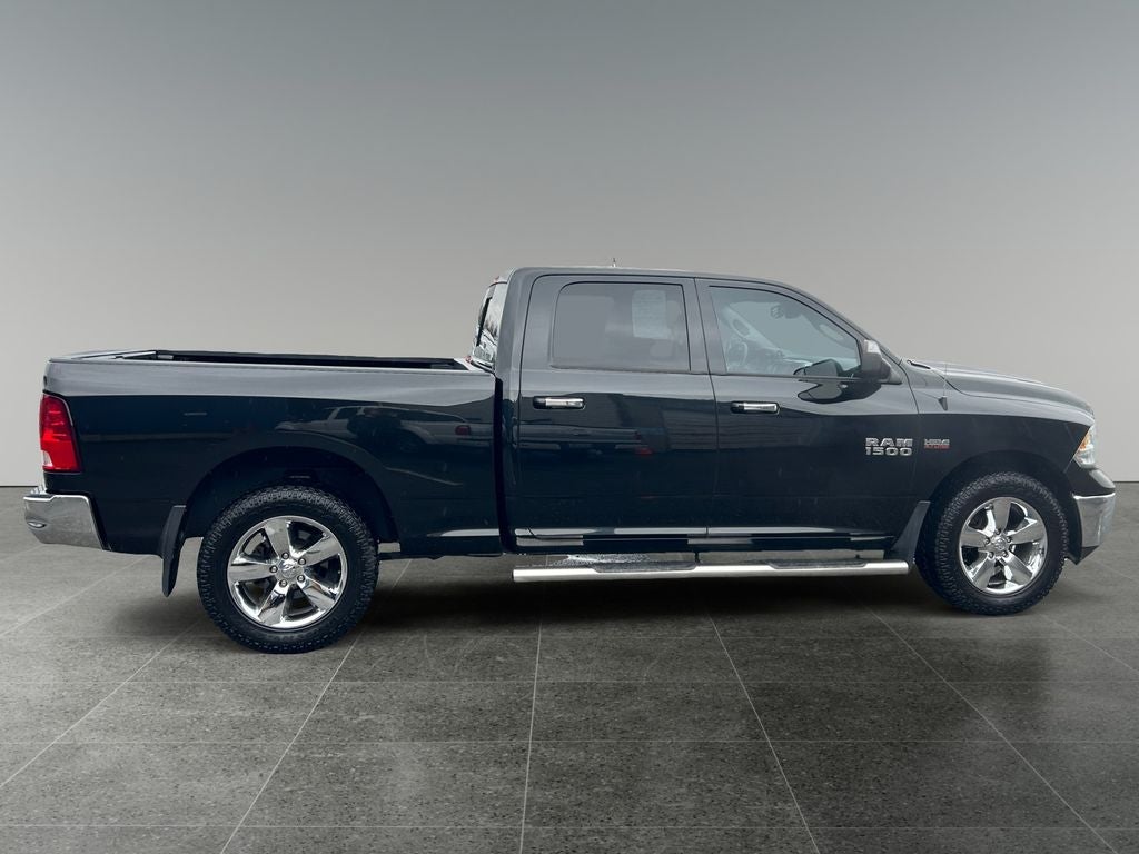2016 RAM 1500 SLT