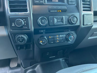 2016 Ford F-150 XLT 1 Owner