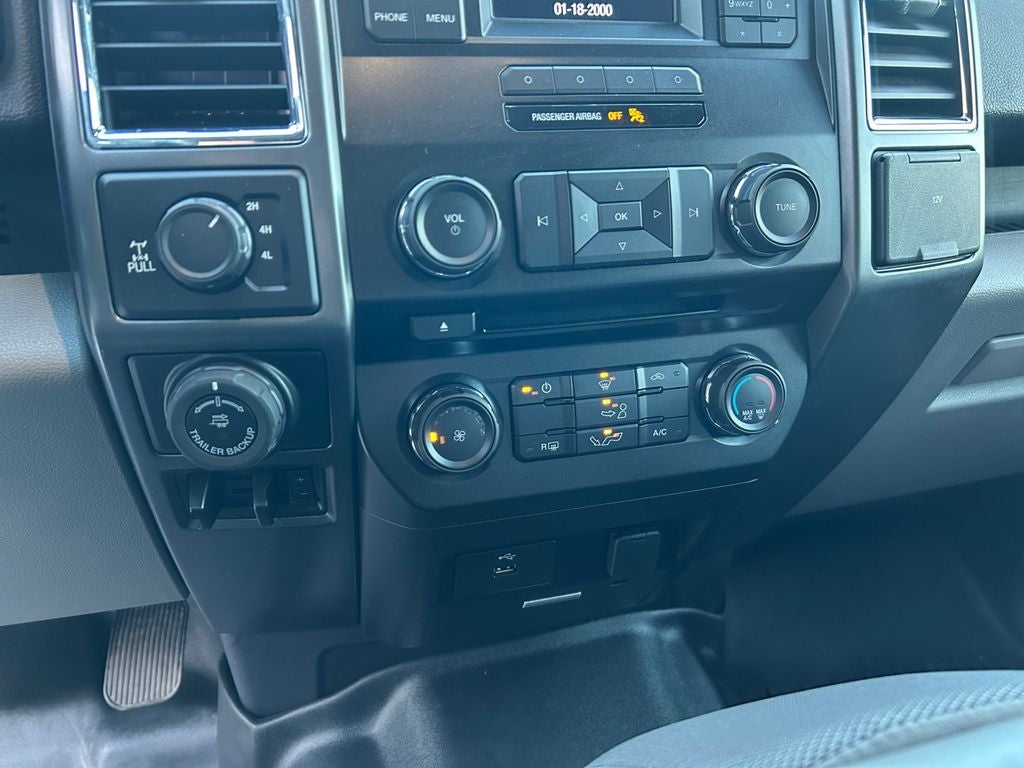 2016 Ford F-150 XLT 1 Owner