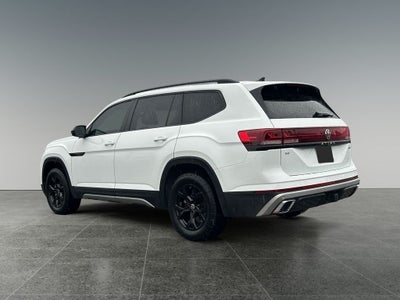 2024 Volkswagen Atlas 2.0T Peak Edition SE w/Technology
