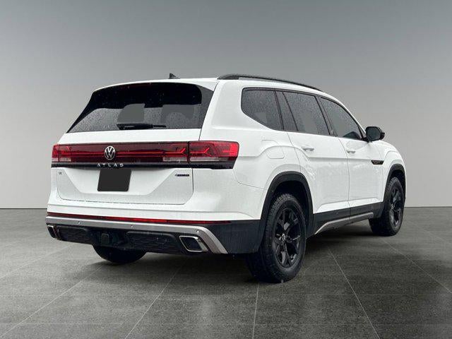 2024 Volkswagen Atlas 2.0T Peak Edition SE w/Technology