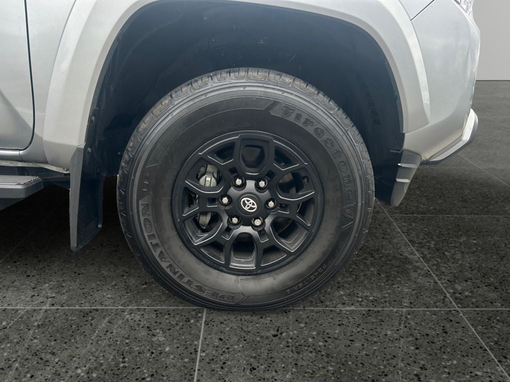 2022 Toyota Tacoma SR5 V6