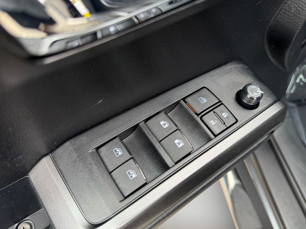 2022 Toyota Tacoma TRD Off-Road V6