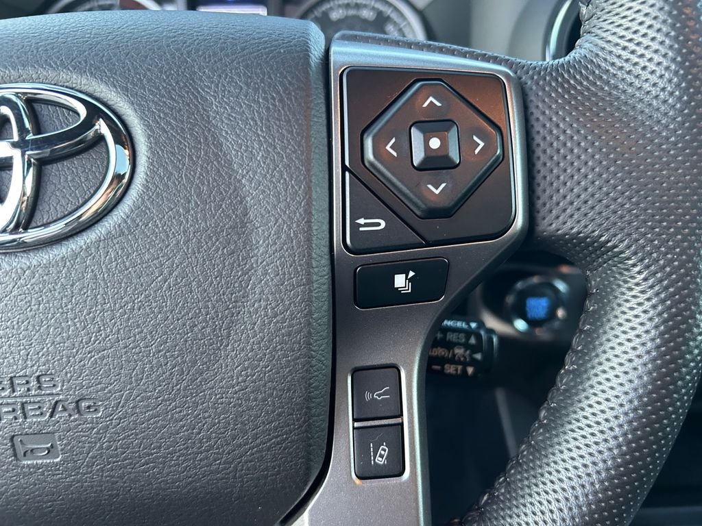 2023 Toyota Tacoma Limited V6