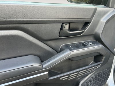 2025 Toyota TACOMA SR5 SR5