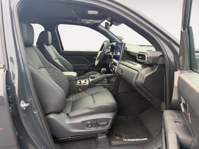 2026 Toyota Tacoma Hybrid TRD Off Road