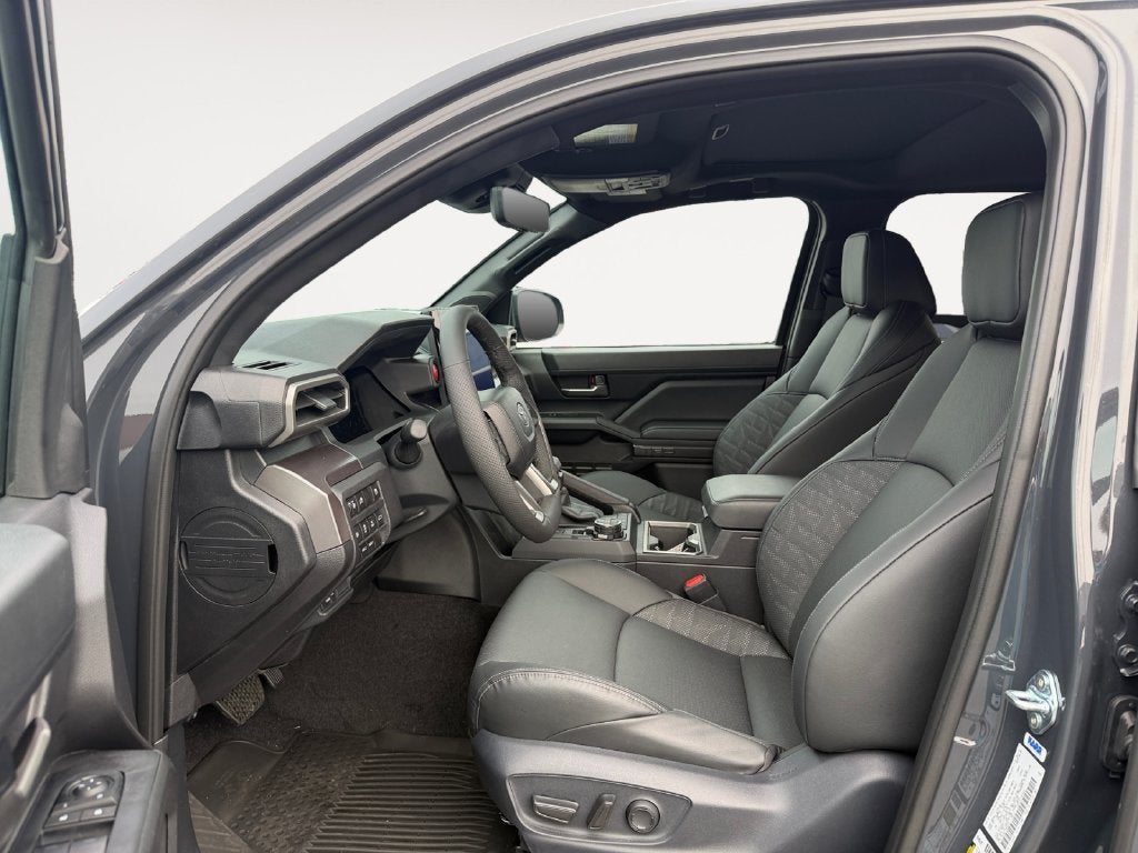 2026 Toyota Tacoma Hybrid TRD Off Road