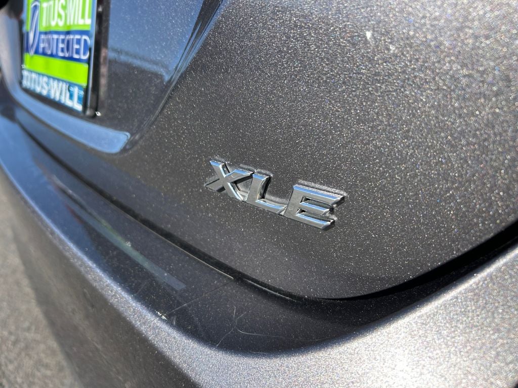 2018 Toyota CAMRY XLE