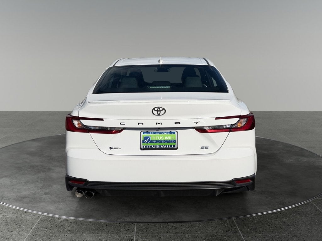 2025 Toyota Camry SE