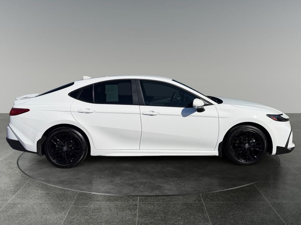 2026 Toyota Camry SE HYBRID