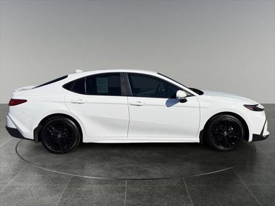 2026 Toyota Camry SE HYBRID